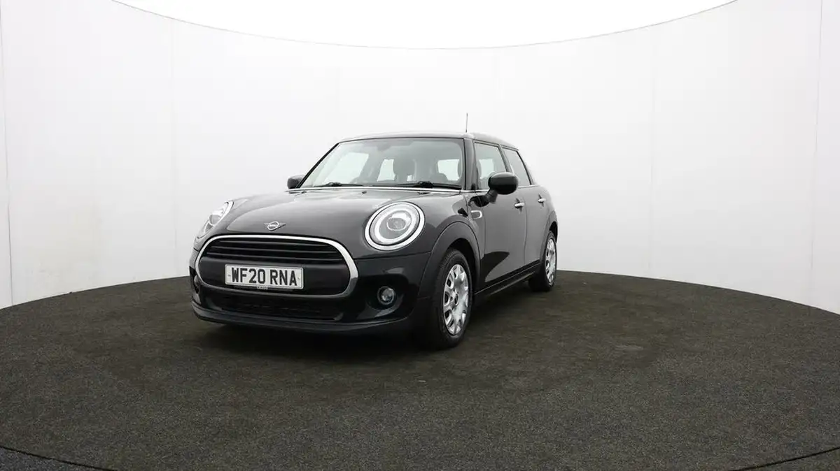 2020-mini-cooper-15-one-classic-5d-auto-big-57