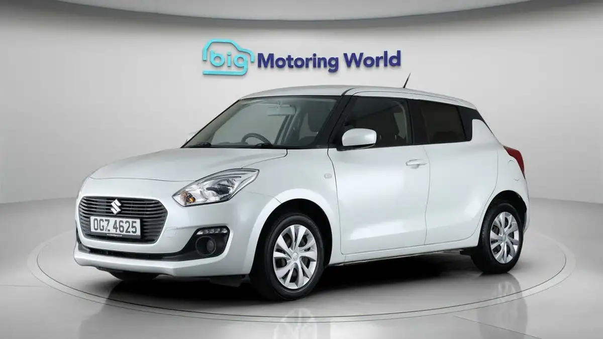 2019-suzuki-swift-12-dualjet-attitude-big-3