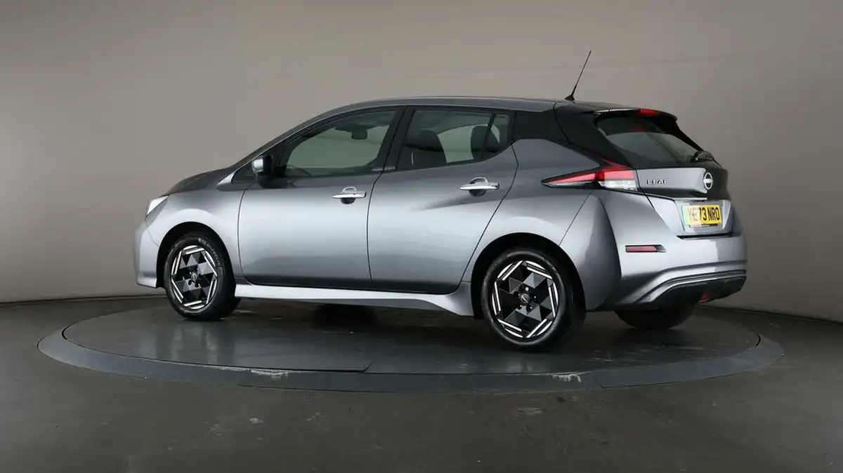2023-nissan-leaf-e-acenta-39kwh-big-72