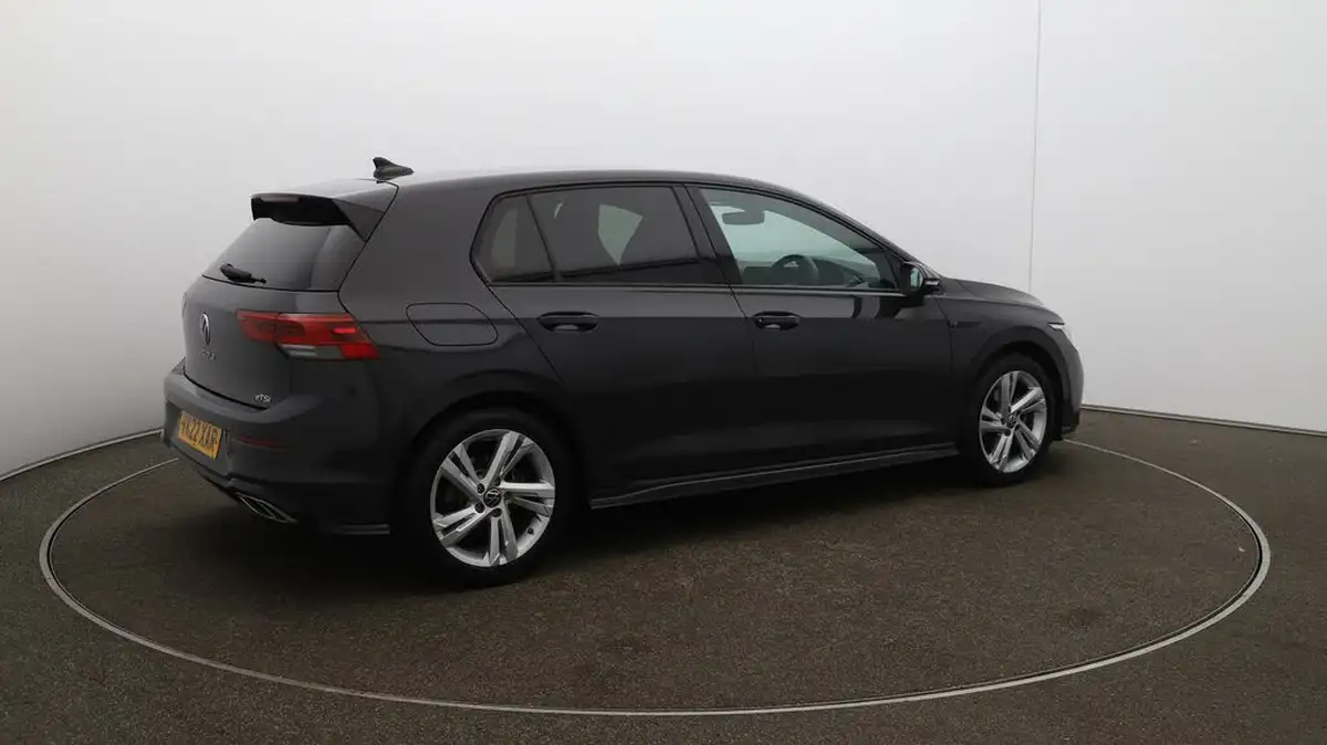 2022-volkswagen-golf-15-etsi-r-line-150ps-hatchback-big-45