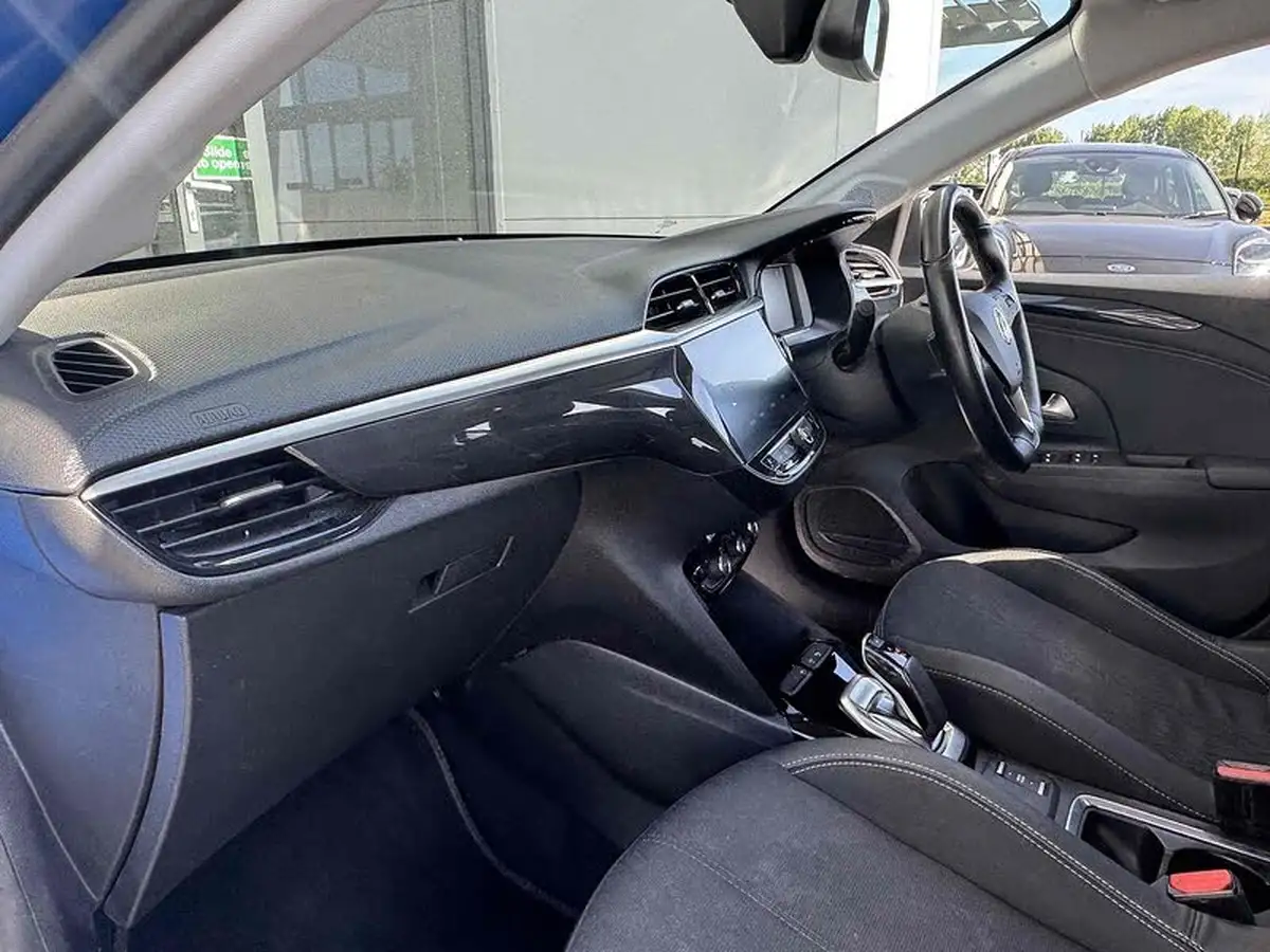 2022-vauxhall-corsa-e-elite-premium-big-27