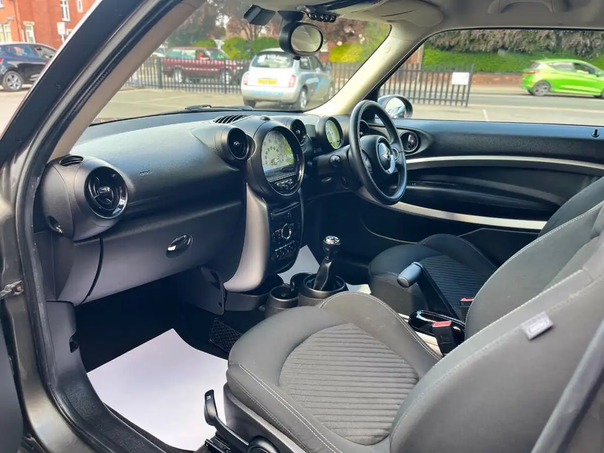 2013-mini-paceman-16td-cooper-d-4x4-all4-big-18