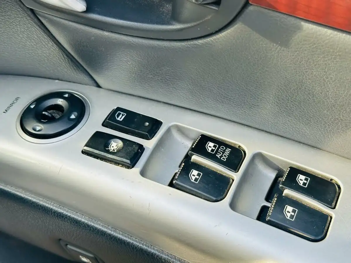 2009-hyundai-santa-fe-22td-limited-big-9