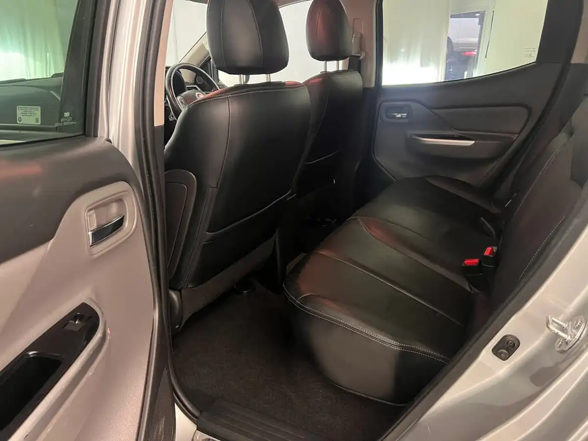 2018-fiat-fullback-24td-cross-auto-big-18