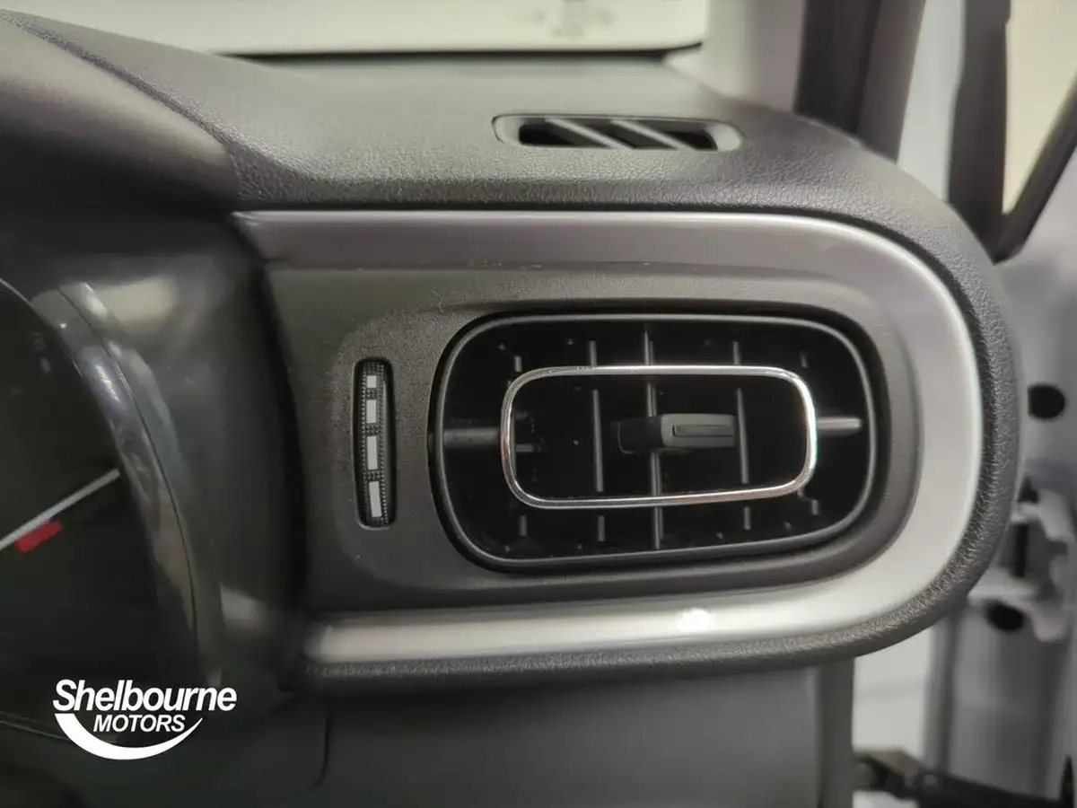 2024-citroen-c3-12-puretech-plus-110ps-eat6-big-26