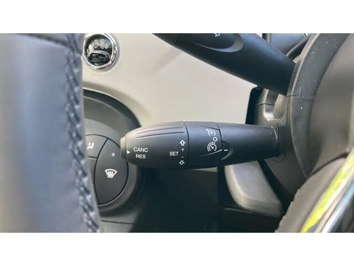 2021-fiat-500-10-star-big-32
