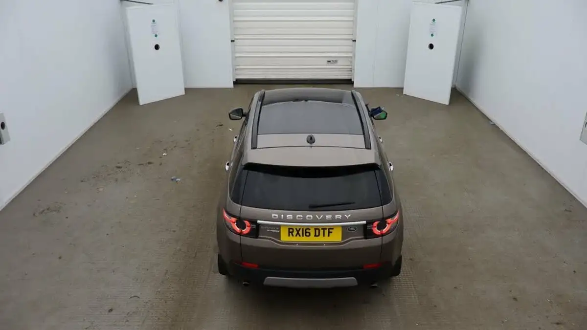 2016-land-rover-discovery-sport-20td4-hse-luxury-awd-ss-auto-big-2