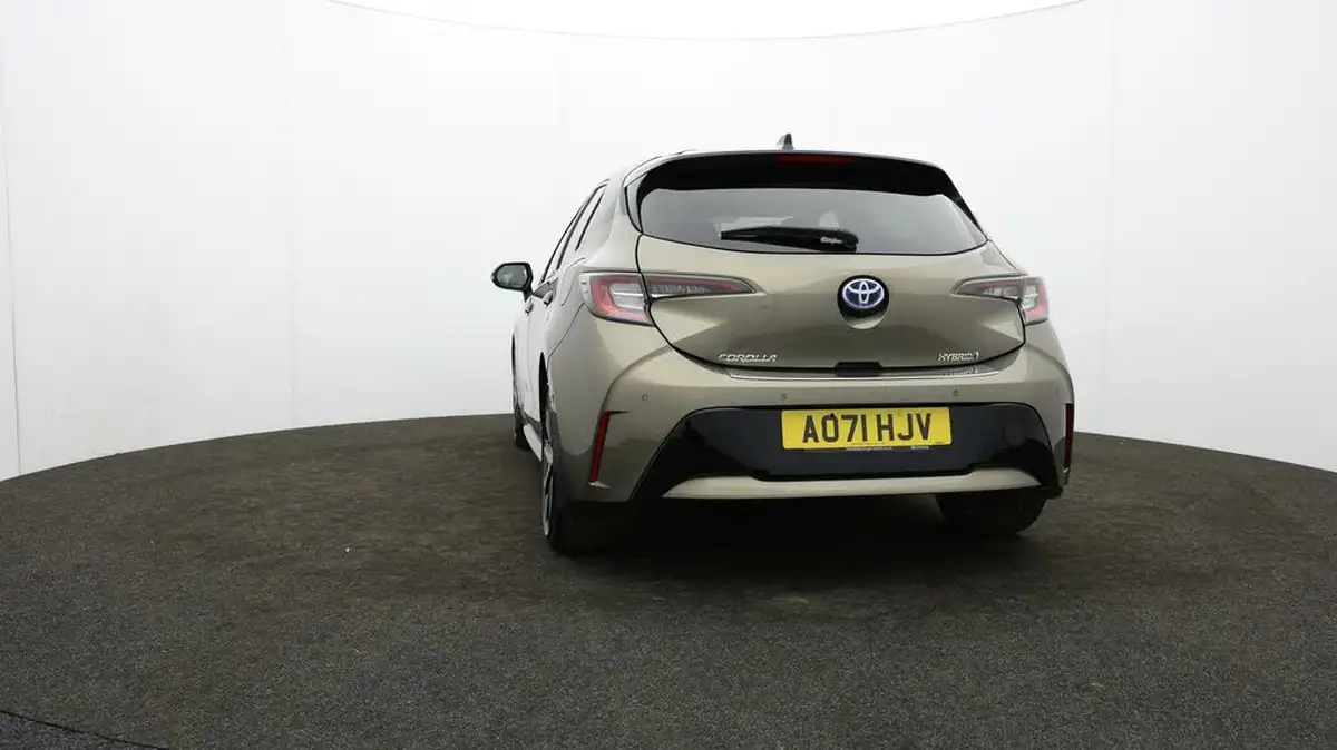 2022-toyota-corolla-18-vvt-i-excel-120bhp-trk-hatchback-big-79