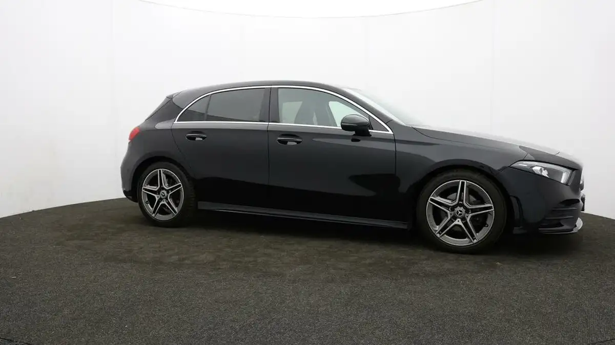 2019-mercedes-benz-a-class-13-a200-amg-line-executive-hatchback-5d-7g-dct-big-40