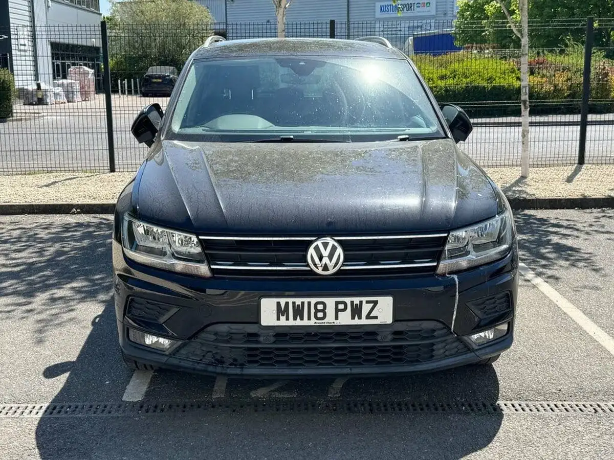 2018-volkswagen-tiguan-14-tsi-se-navigation-125ps-ss-big-11