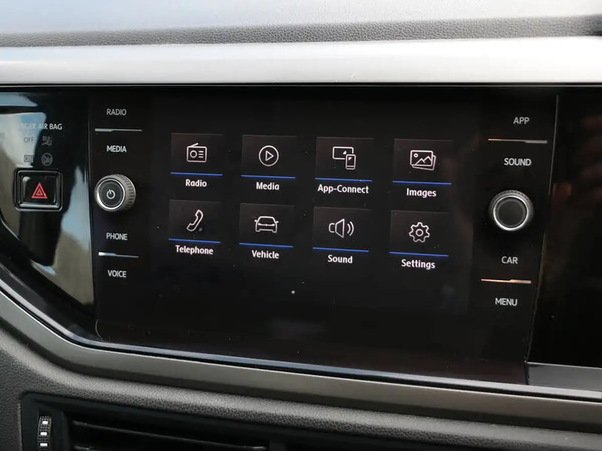 2019-volkswagen-polo-10-tsi-se-ss-dsg-big-45