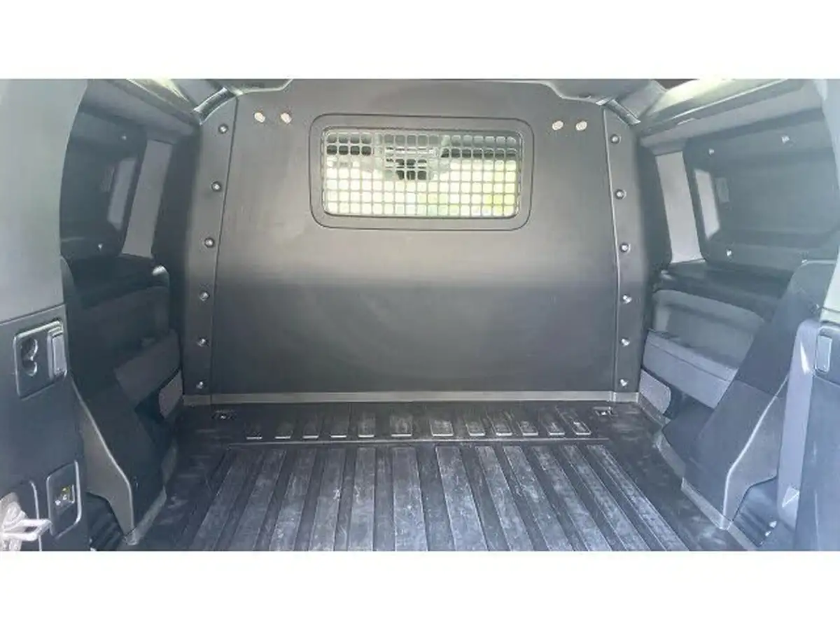 2023-land-rover-90-defender-30-d250-hard-top-se-90-2997cc-big-3