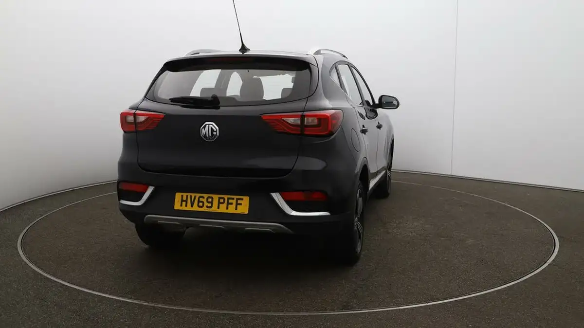 2019-mg-zs-suv-10t-gdi-exclusive-111ps-big-52