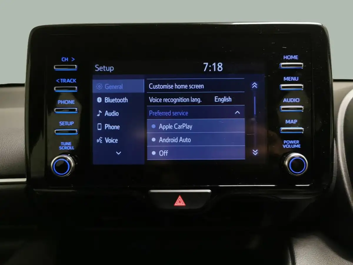 2021-toyota-yaris-15-vvt-i-icon-114bhp-hybrid-1490cc-e-cvt-big-17