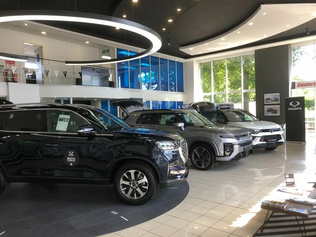 2025-kgm-ssangyong-tivoli-15-k40-auto-big-10