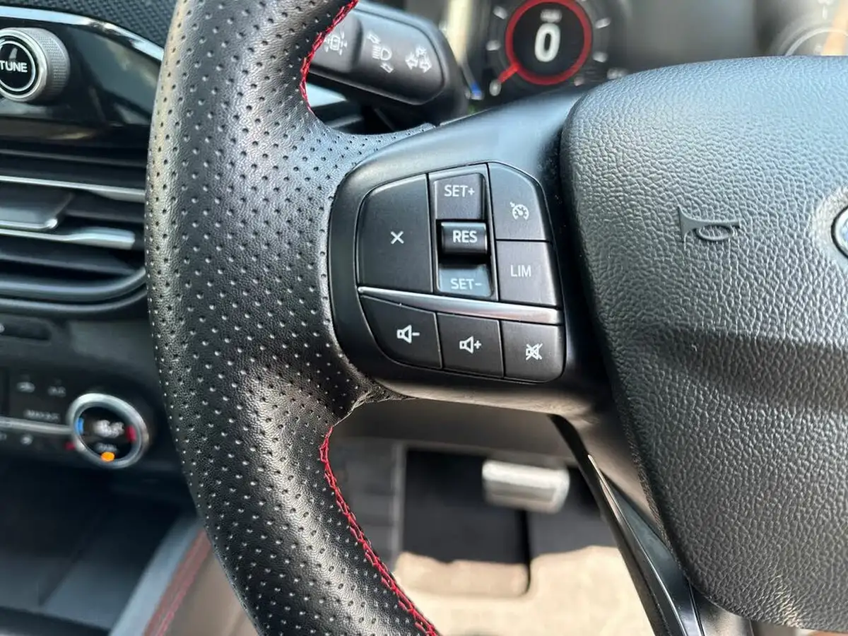 2022-ford-kuga-25t-st-line-x-edition-190ps-fhev-big-25