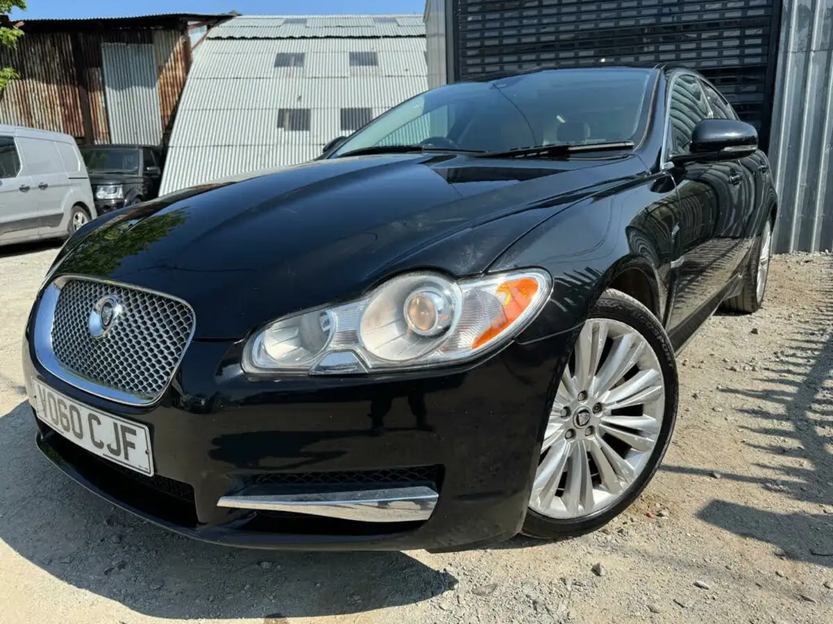 2010-jaguar-xf-30td-premium-luxury-big-3