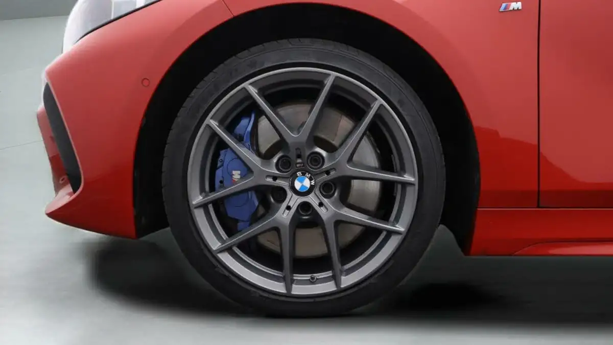 2021-bmw-1-series-20td-118d-m-sport-lcp-big-18