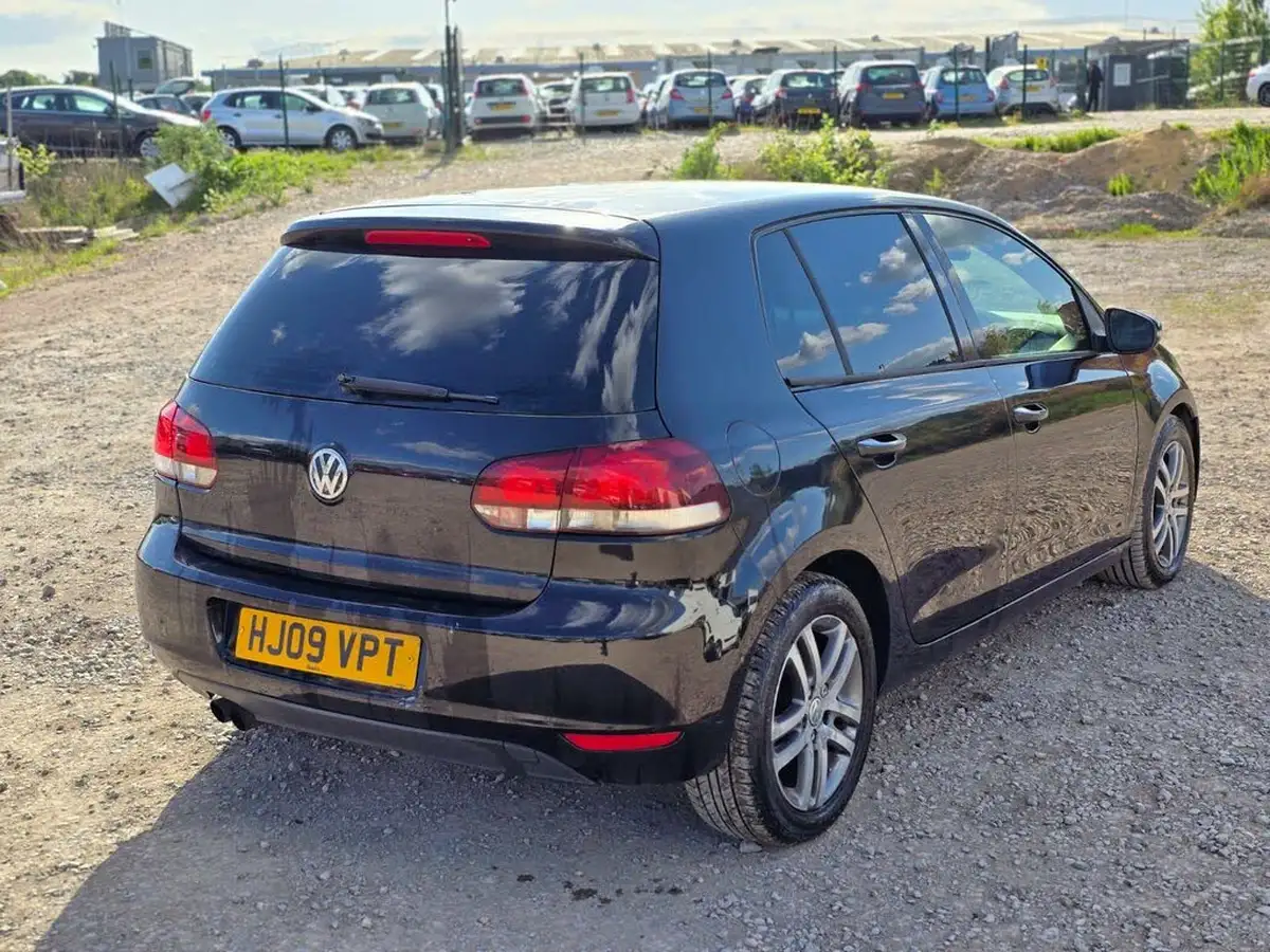 2009-volkswagen-golf-14-gt-5d-dsg-big-15