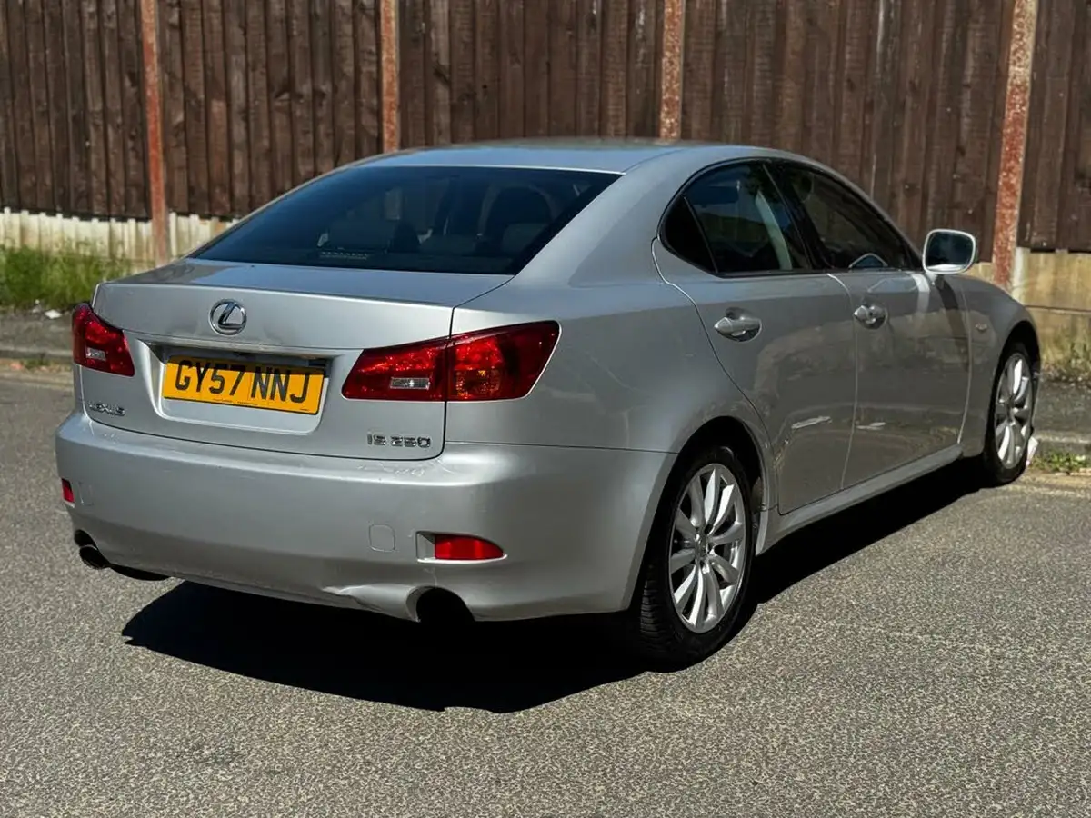 2007-lexus-is-250-25-se-auto-big-5
