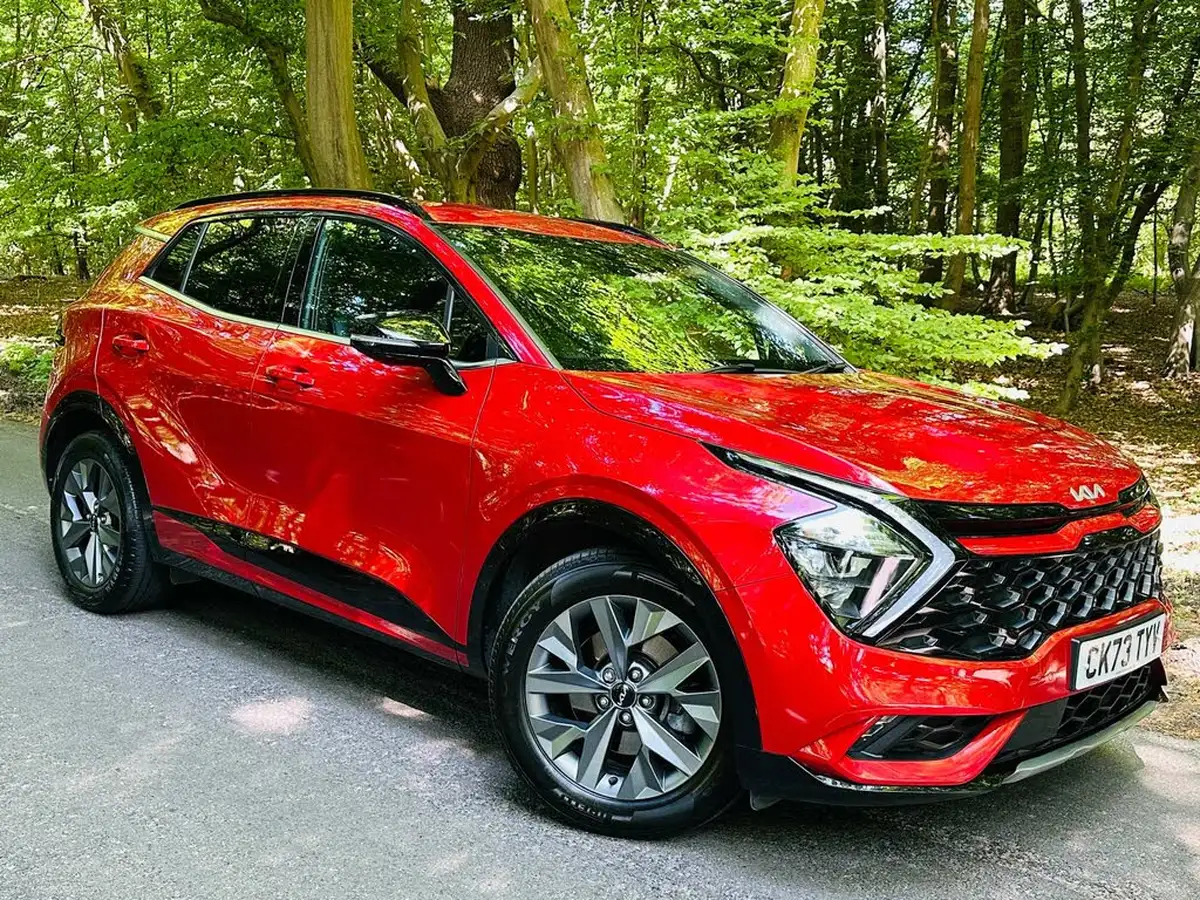 2023-kia-sportage-16-t-gdi-gt-line-226bhp-hev-auto-big-0