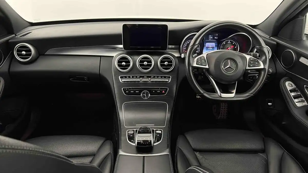 2016-mercedes-benz-c-class-21d-c220d-amg-line-170ps-ss-saloon-4d-auto-big-9