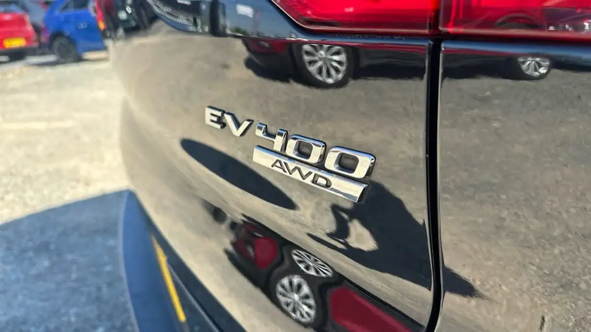 2019-jaguar-i-pace-ev400-hse-big-16