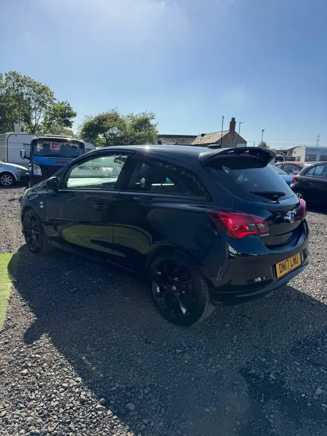 2017-vauxhall-corsa-14i-limited-edition-75ps-ecoflex-3d-big-13