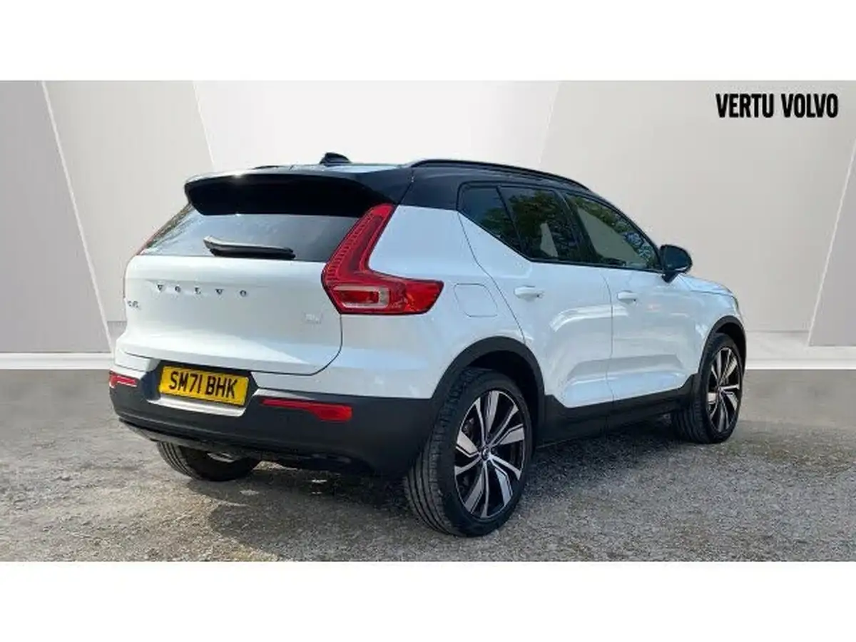 2021-volvo-xc40-15-t5-r-design-pro-258bhp-big-6