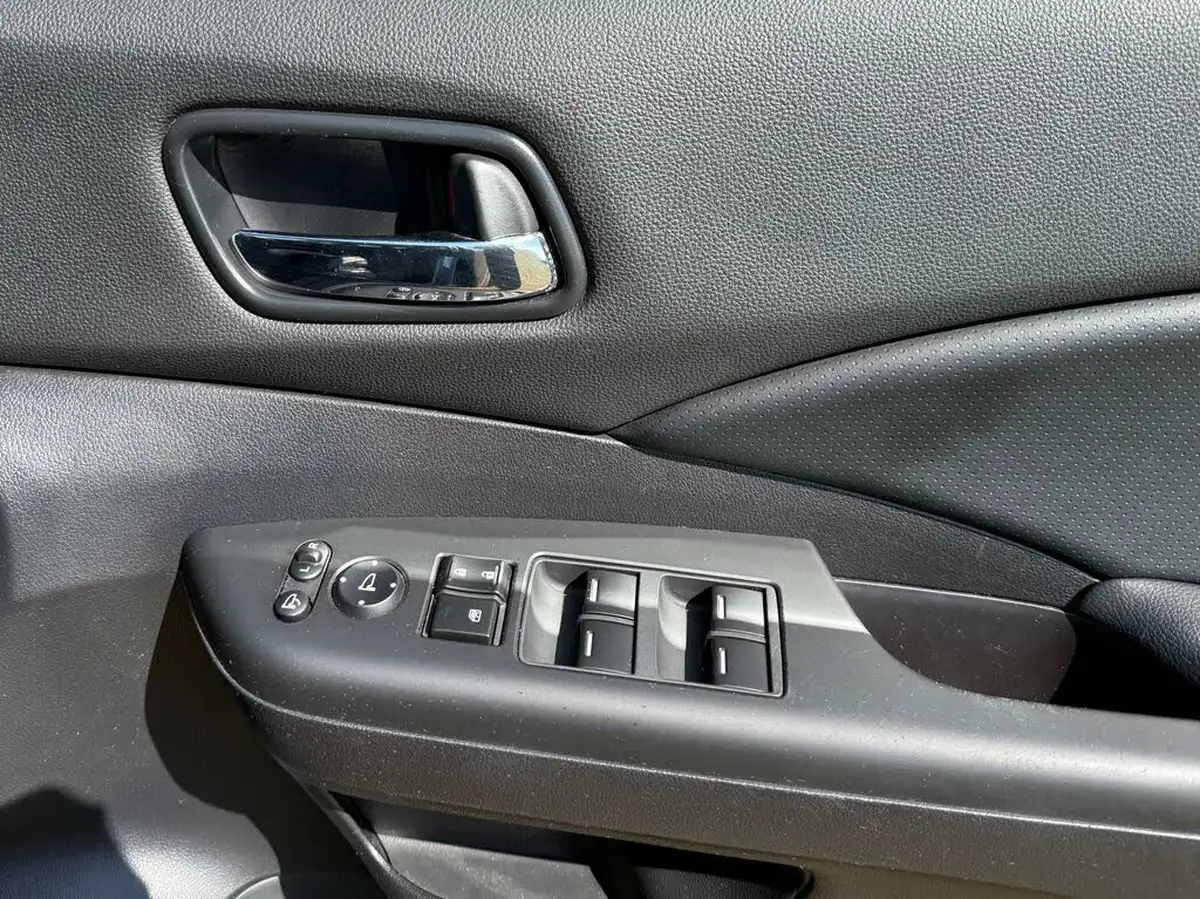 2014-honda-cr-v-20-sr-auto-big-11
