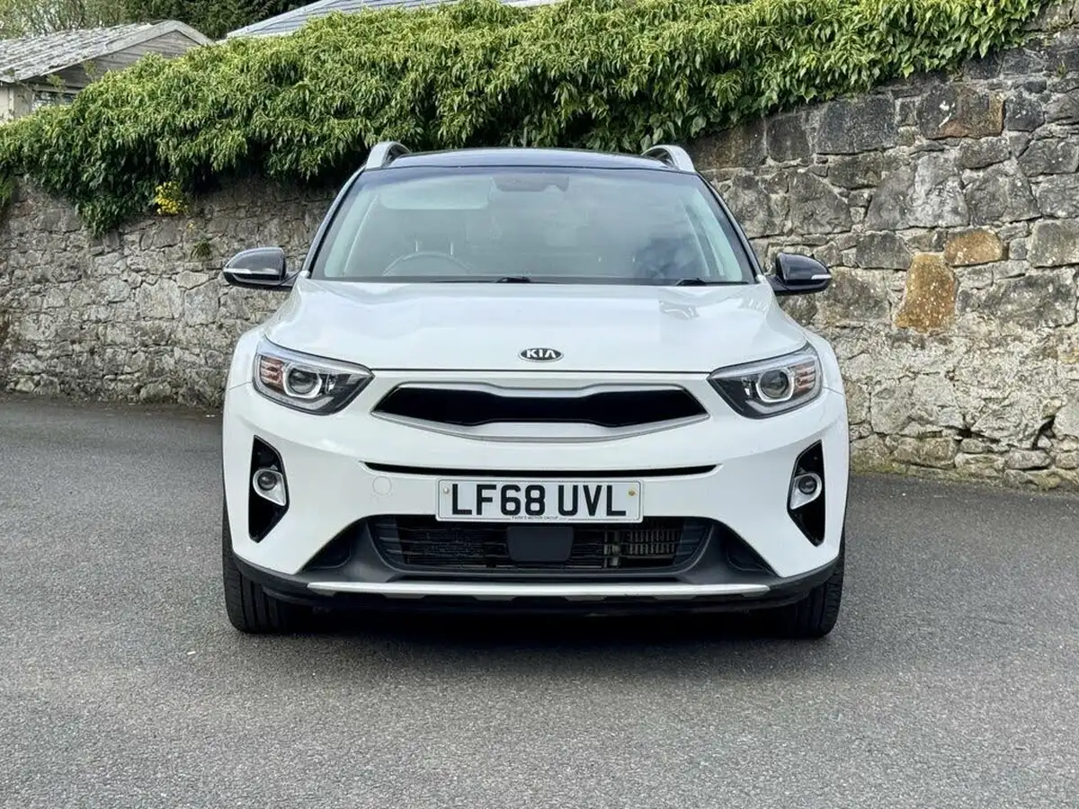 2018-kia-stonic-16crdi-first-edition-big-2