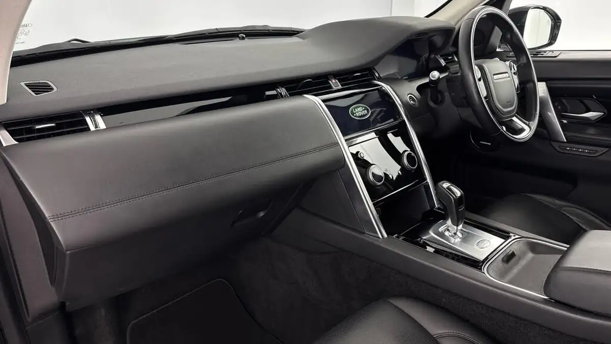 2019-land-rover-discovery-sport-20-p250-hse-big-9