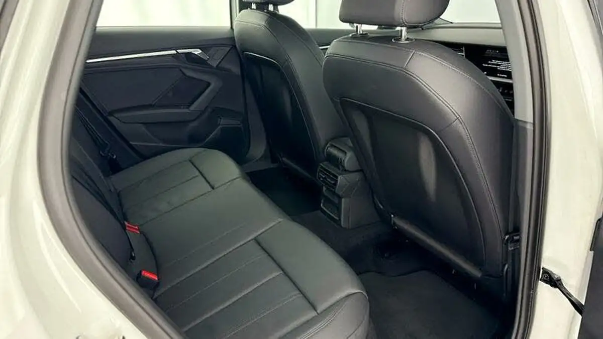 2023-audi-a3-10-30-tfsi-sportback-5d-big-21