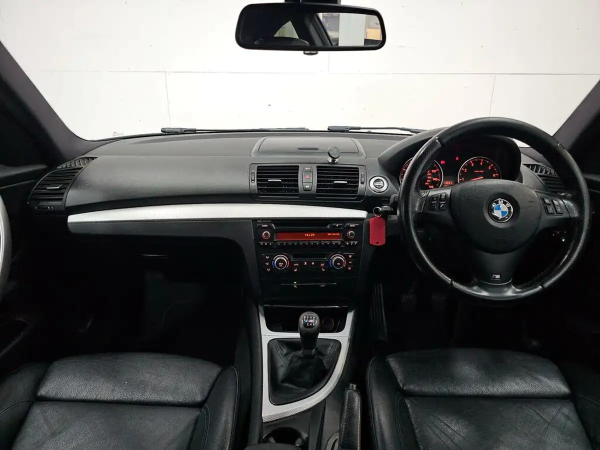 2012-bmw-1-series-20-120i-sport-plus-edition-coupe-big-1