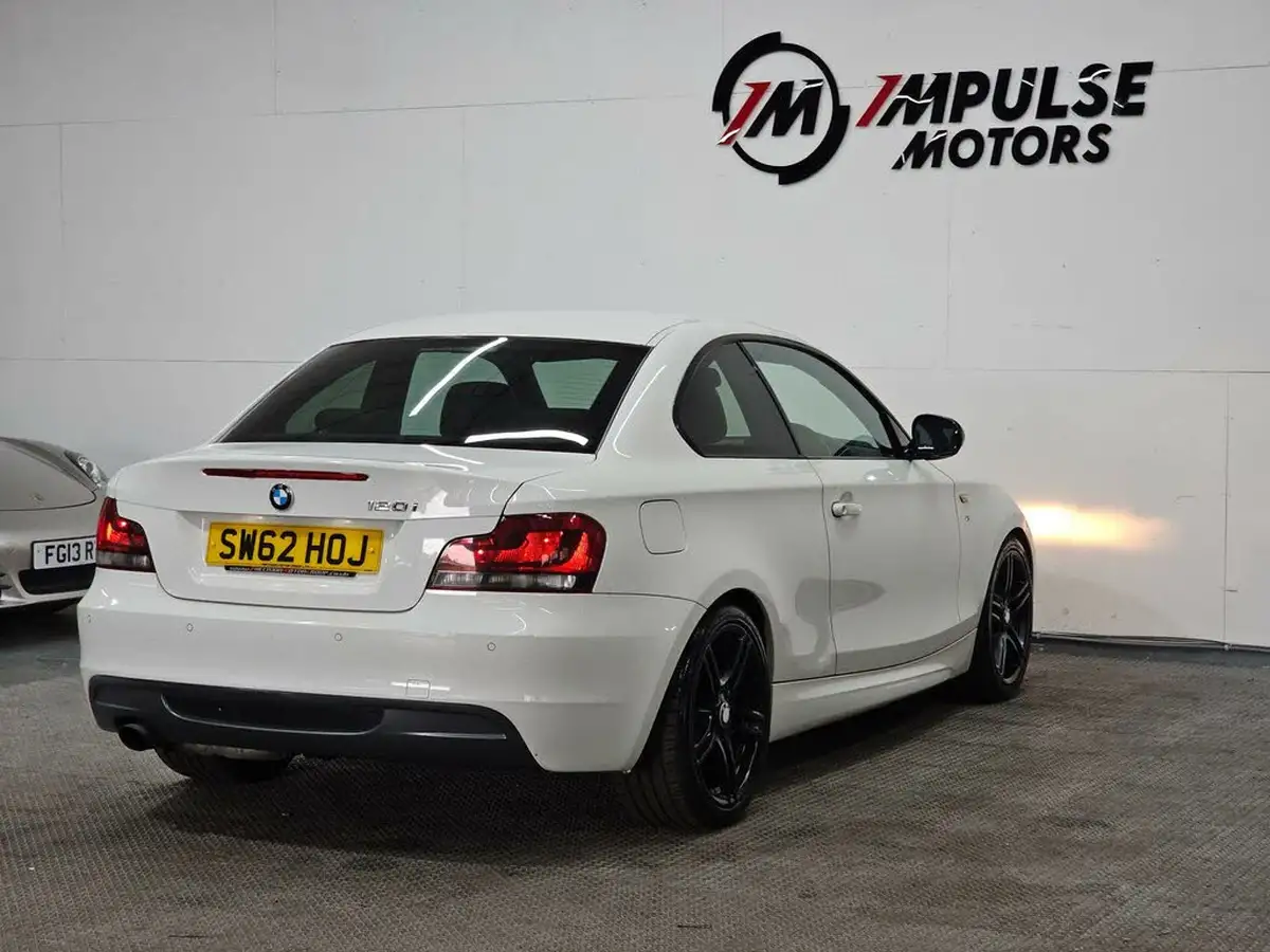 2012-bmw-1-series-20-120i-sport-plus-edition-coupe-big-5