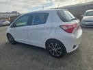 2019-toyota-yaris-15-vvt-i-icon-tech-98bhp-hybrid-1497cc-e-cvt-small-30
