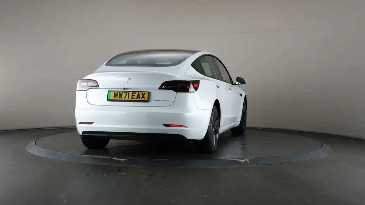 2021-tesla-model-3-e-long-range-awd-big-69