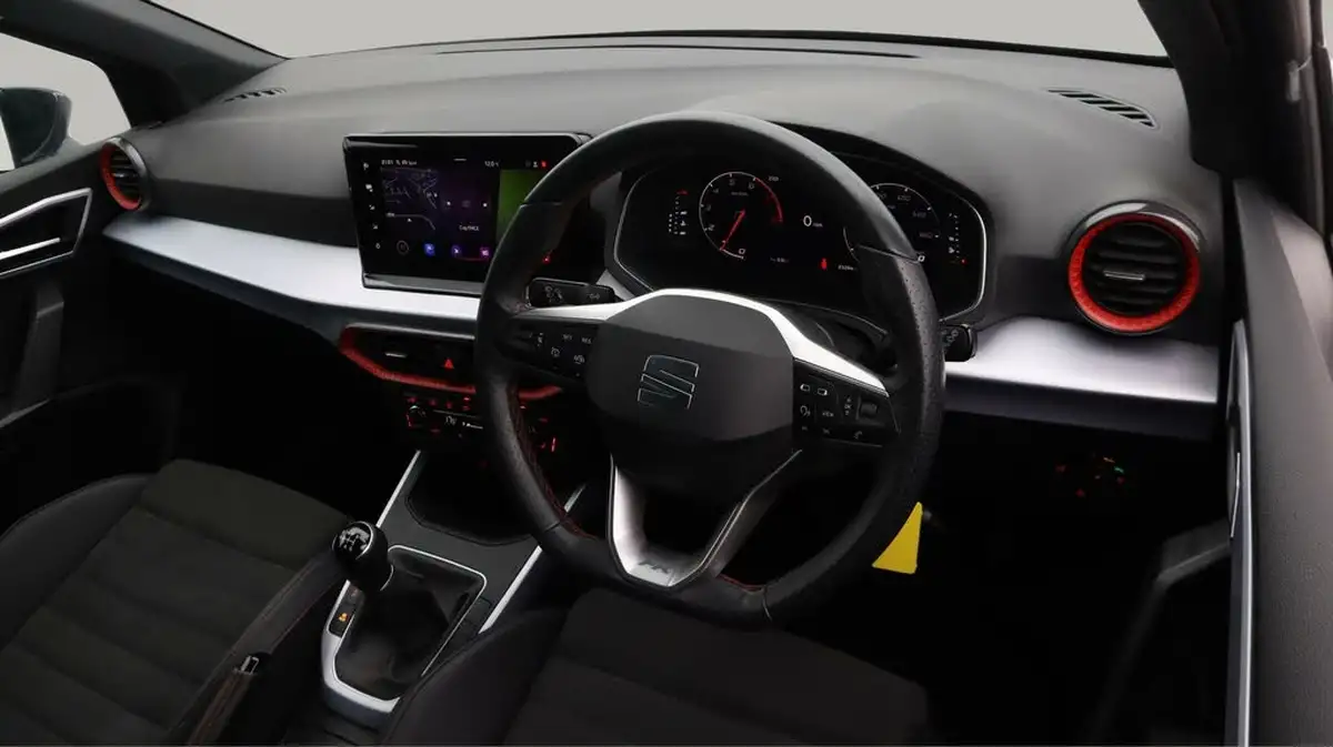 2022-seat-arona-10-tsi-fr-sport-big-9