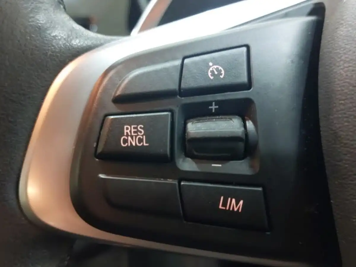 2021-bmw-x2-20-sdrive20i-sport-big-17