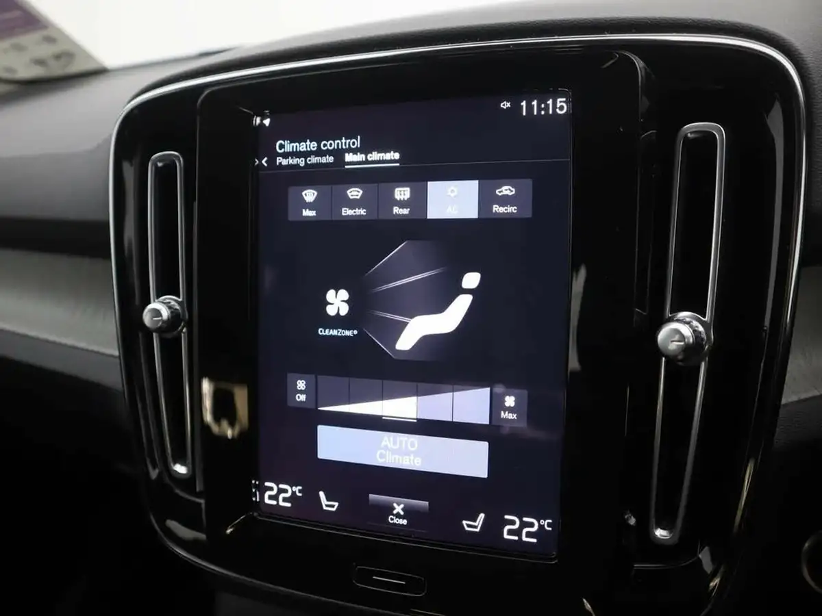 2022-volvo-xc40-15-t5-inscription-pro-big-15