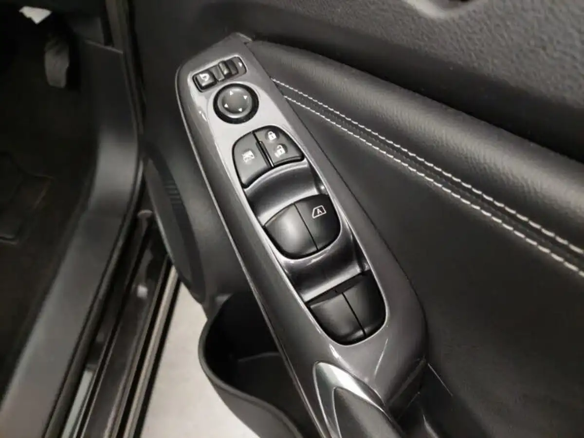 2023-nissan-juke-10-dig-t-n-connecta-big-11