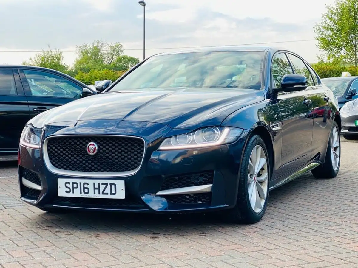 2016-jaguar-xf-20td-r-sport-180ps-auto-big-4