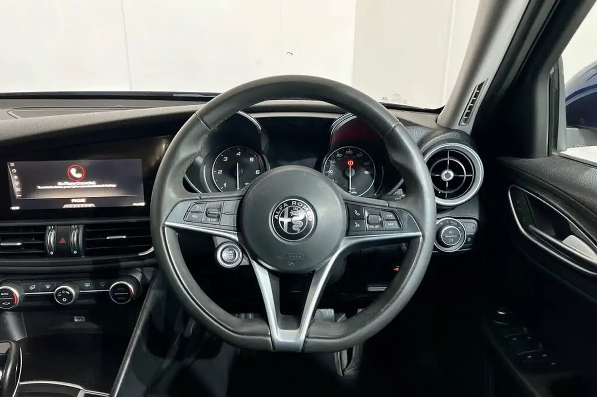2018-alfa-romeo-giulia-22td-tecnica-147bhp-big-14