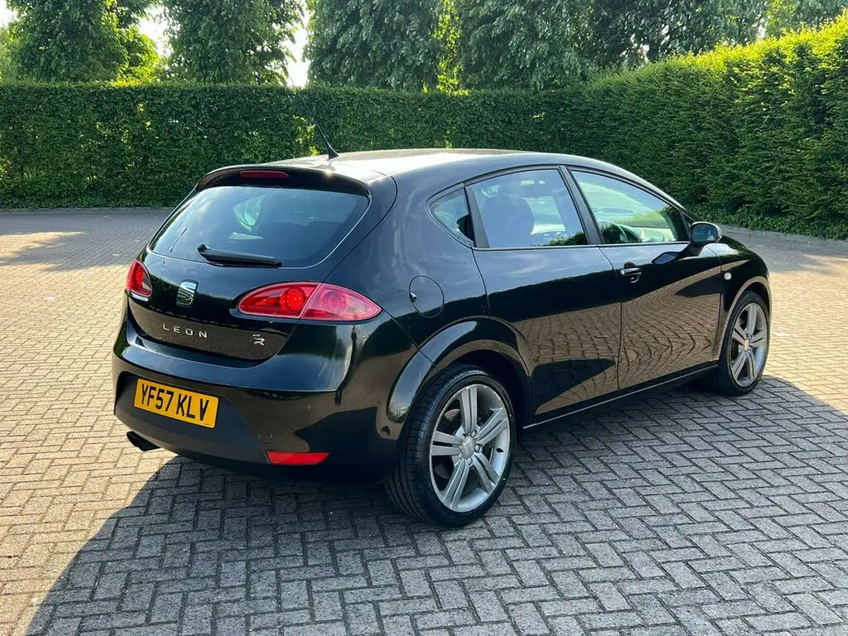 2007-seat-leon-20-fr-t-fsi-dsg-big-5