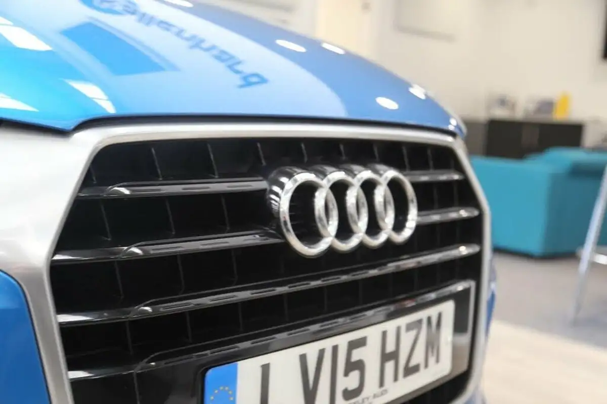 2015-audi-q3-14-s-line-cod-ss-big-34
