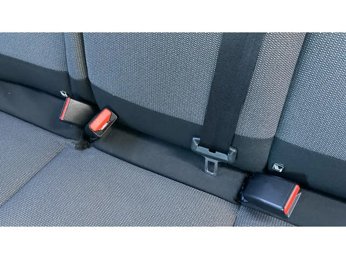 2018-citroen-c3-12-puretech-feel-82ps-big-16