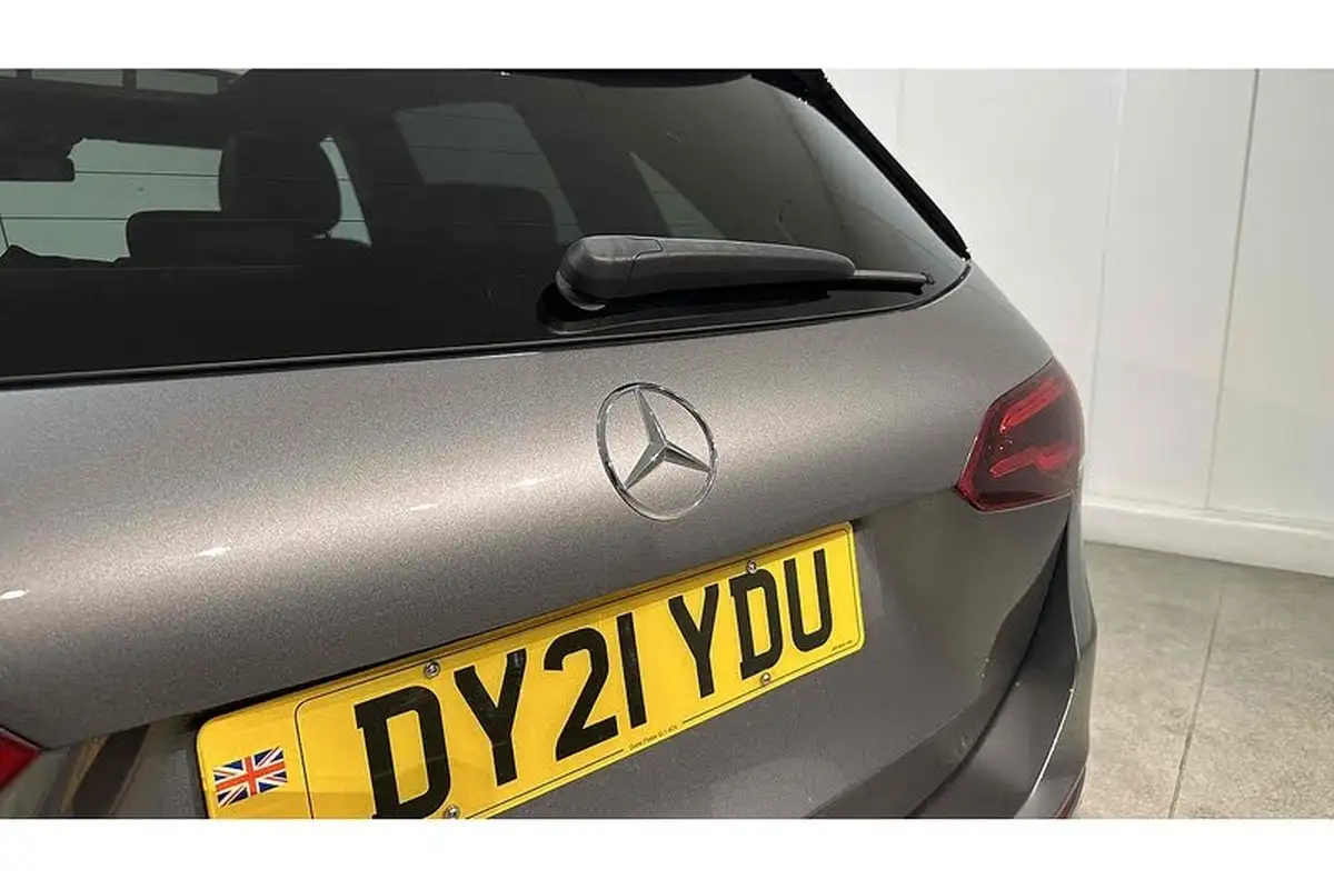 2021-mercedes-benz-b-class-13-b200-amg-line-premium-plus-driving-assistance-big-13