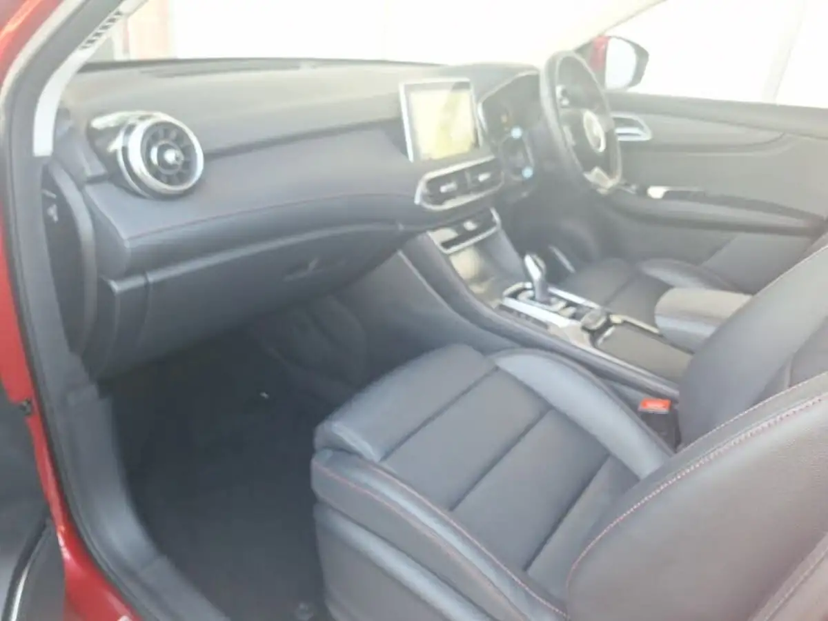 2024-mg-hs-15t-gdi-se-162ps-1490cc-dct-big-4