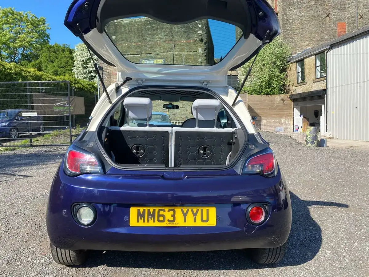 2014-vauxhall-adam-12-jam-big-9