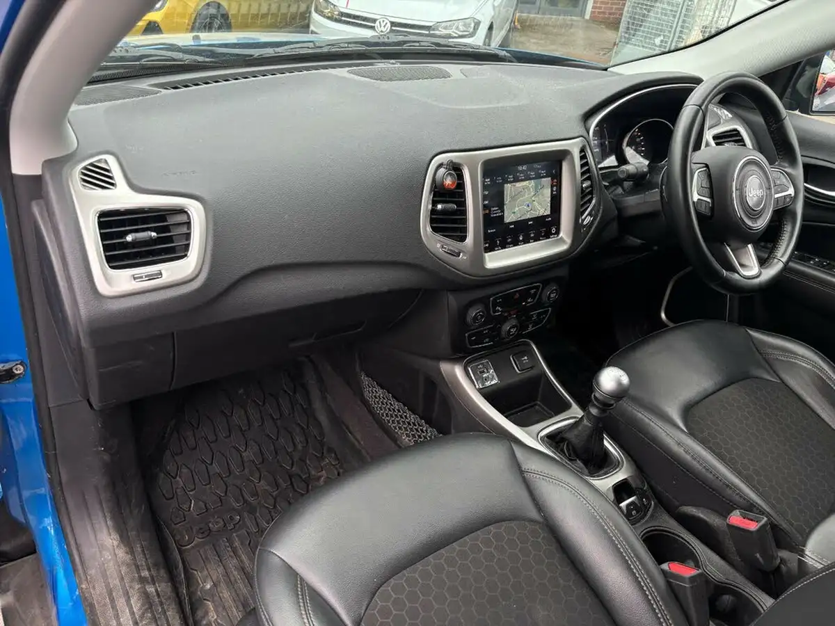 2019-jeep-compass-14-multiair-ii-longitude-big-10
